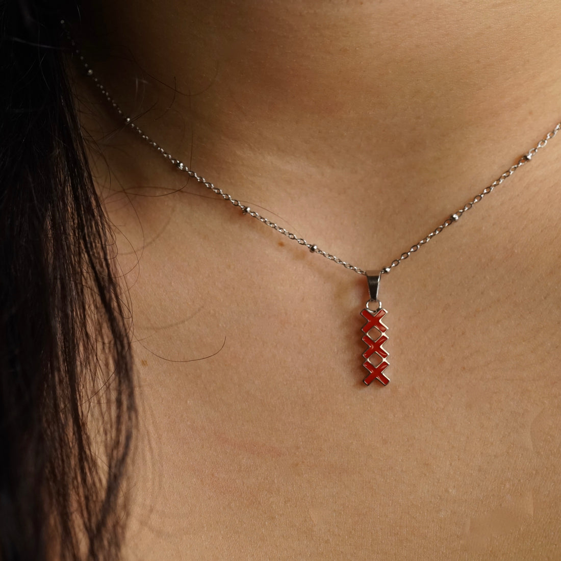 KETTING | 3 KRUISJES ROOD