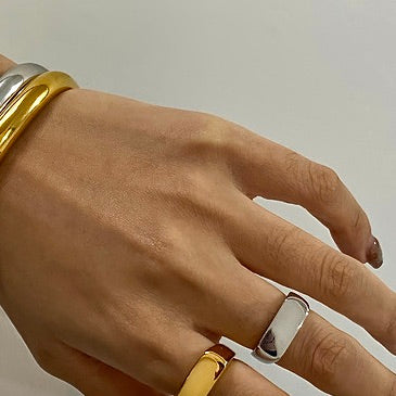 RING AMSTERDAM INITIALS