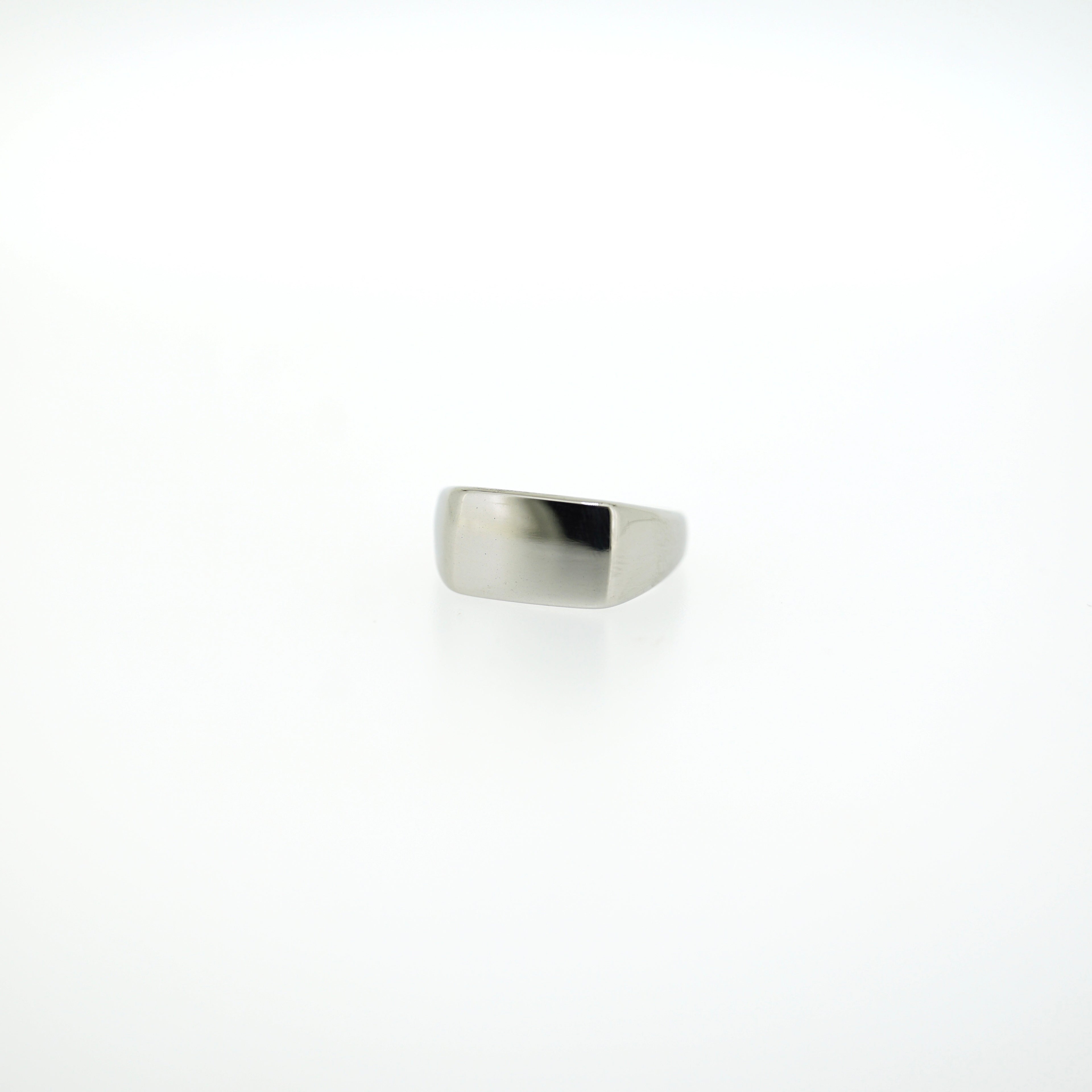 RING AMSTERDAM INITIALS