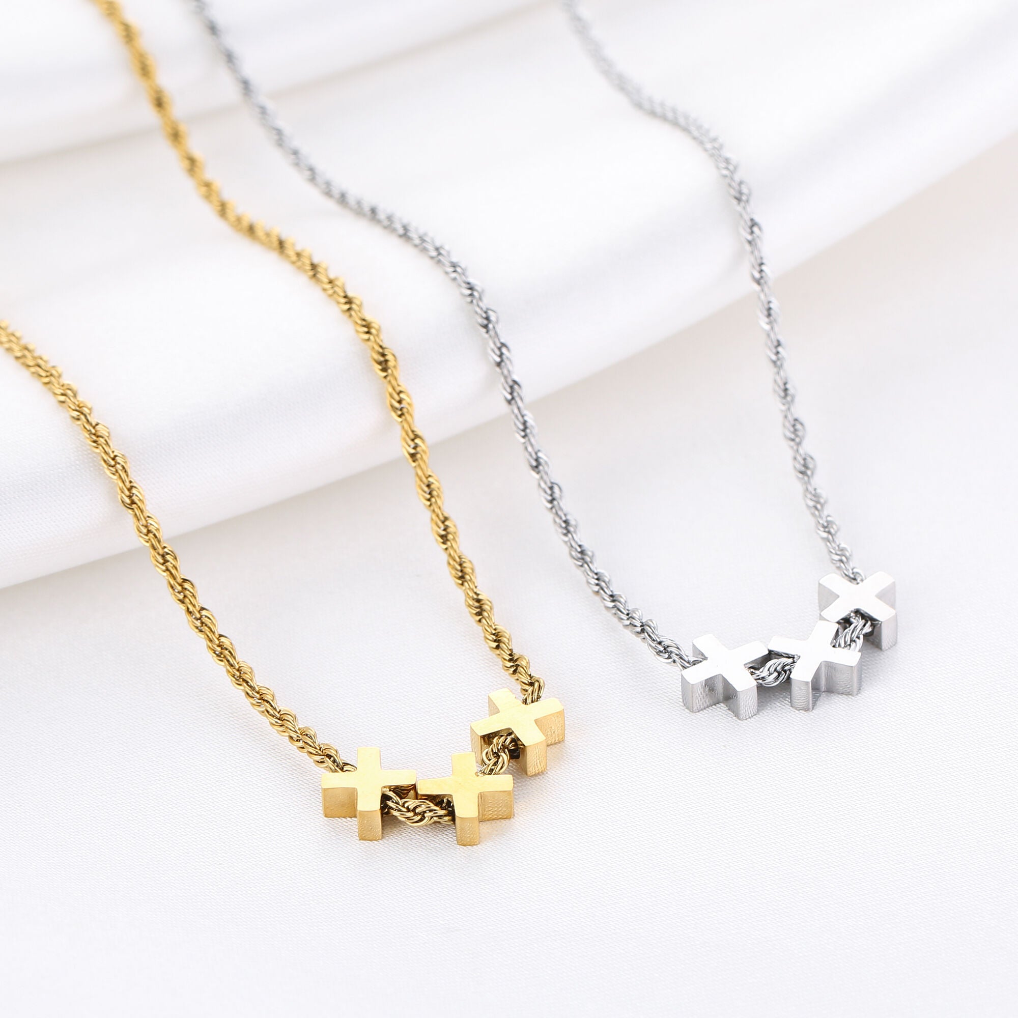 KETTING | 3 KRUISJES BOLD TWIST XXX