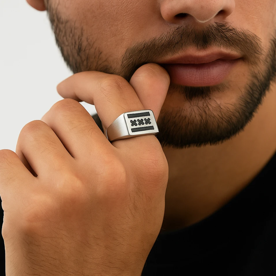AMSTERDAM STAINLESS STEEL RING