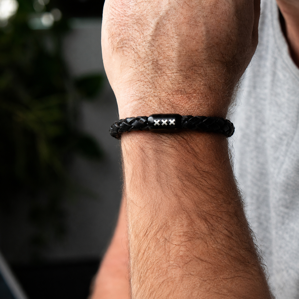 leren armband rond Zwart/ Zwart - 020 Black Editie
