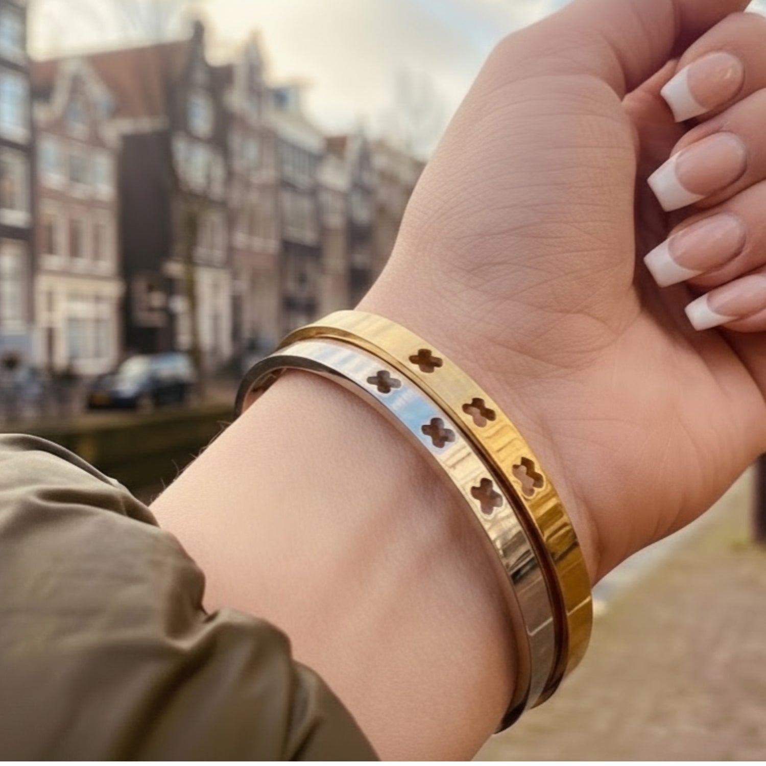 Stainless steel vrouwen armband | Bangle met drie kruisen