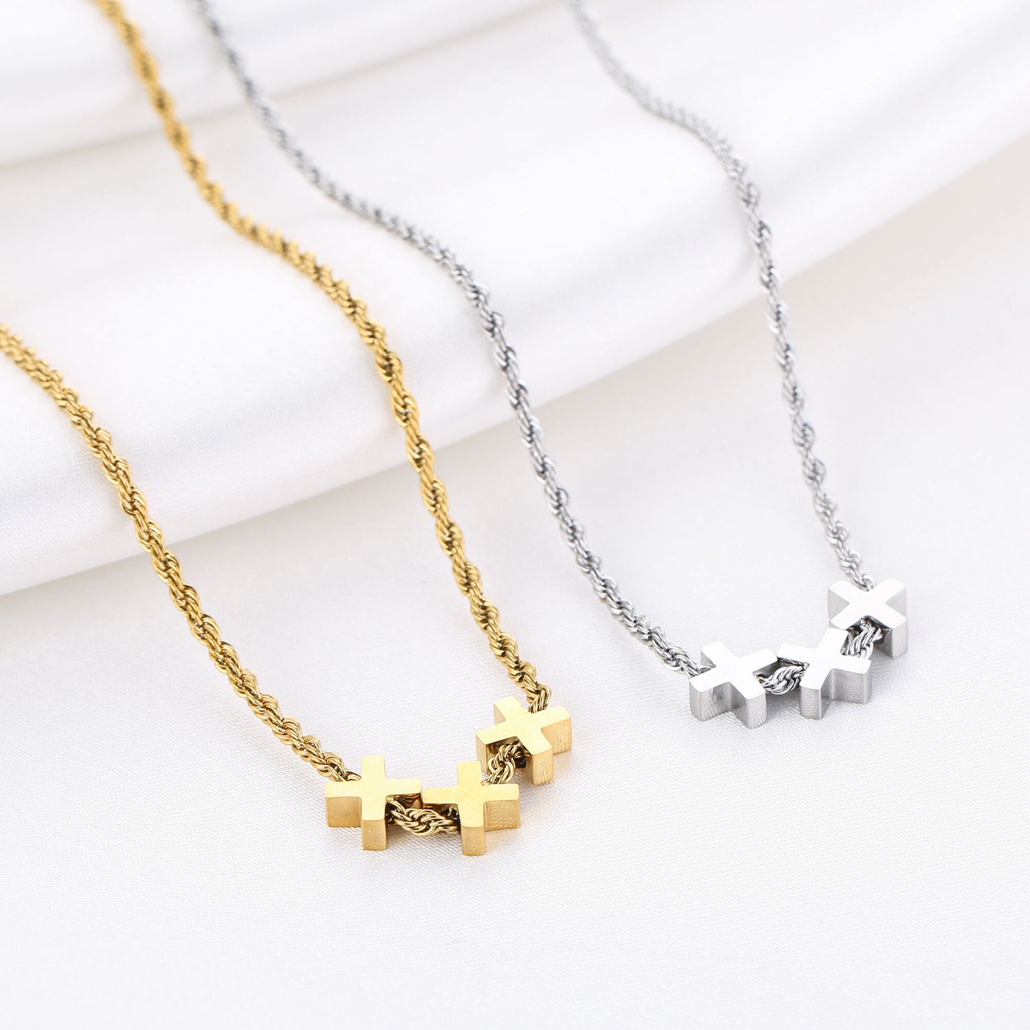KETTING | 3 KRUISJES BOLD TWIST XXX