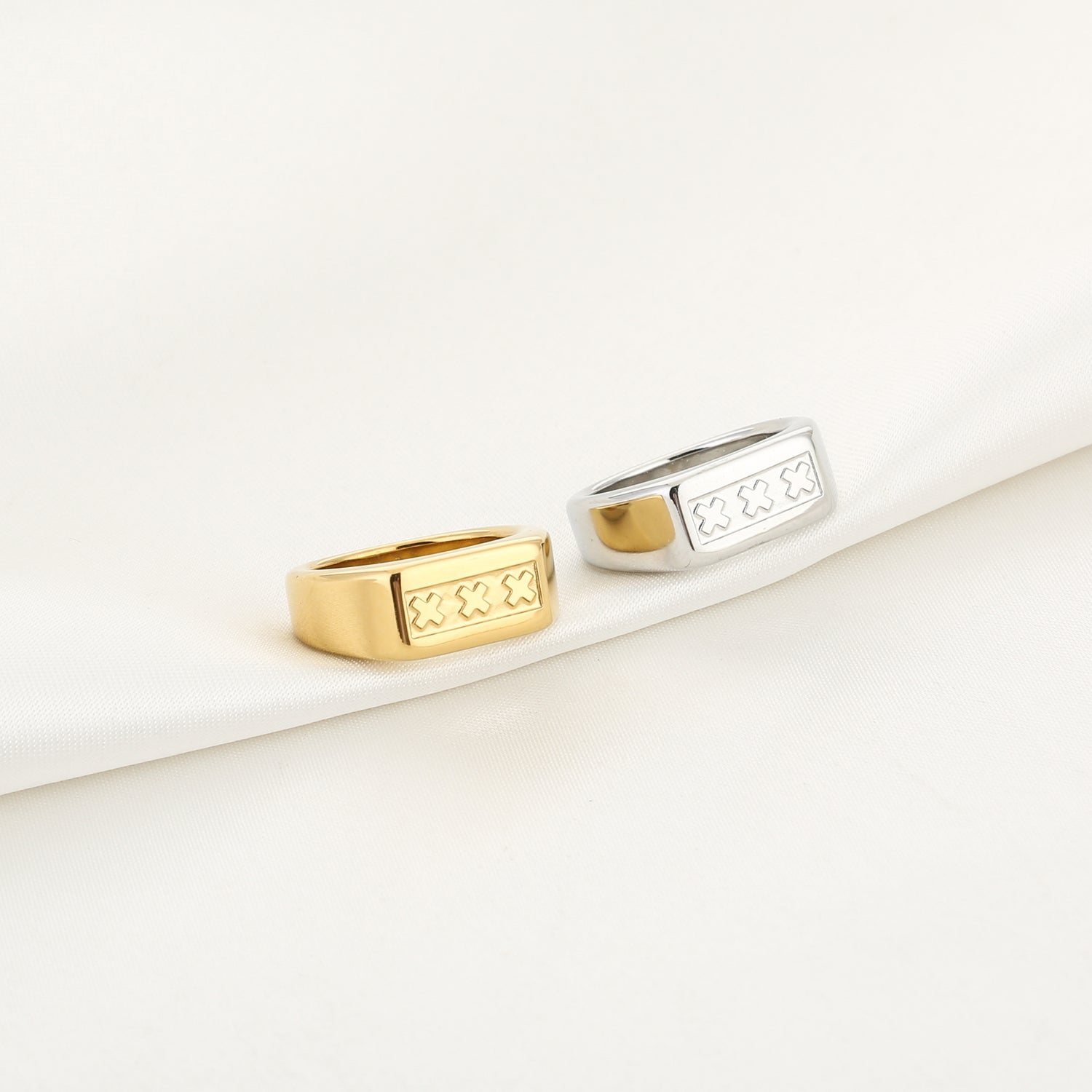 RING AMSTERDAM MOKUM
