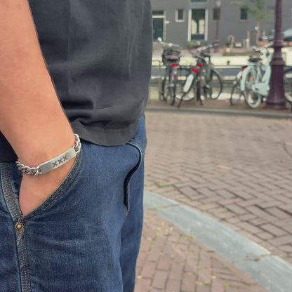 Zilver RVS Herenarmband | Vastberaden
